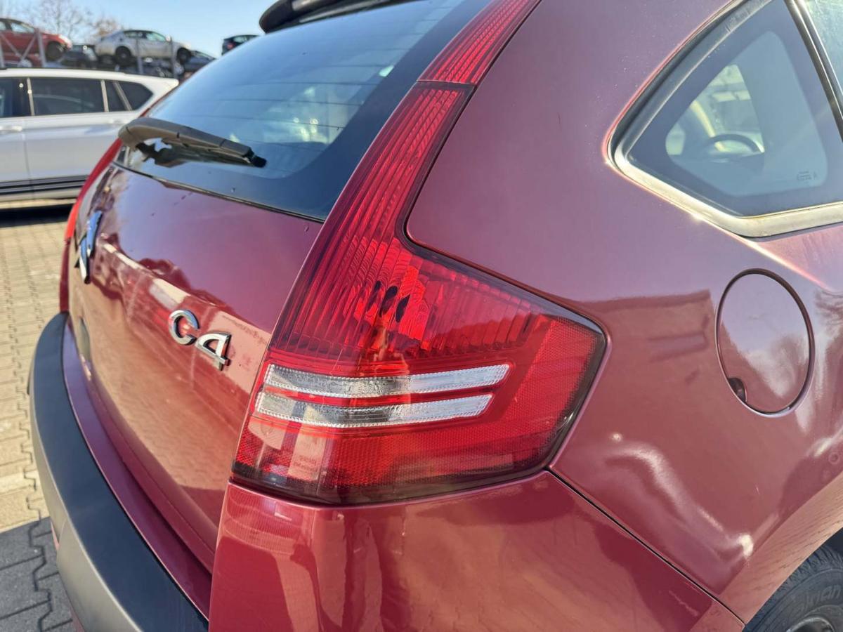 Citroen C4 original R&uuml;cklicht R&uuml;ckleuchte Schlussleuchte rechts 5-T&uuml;rer Bj.2007